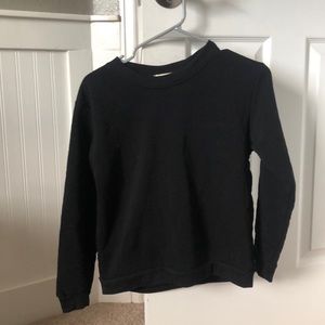 Black sweatshirt